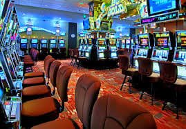 Bàn chơi casino trực tuyến tại daga8 với dealer tiếng Việt phát trực tiếp trên điện thoại